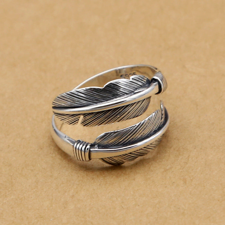 Creative feather ring