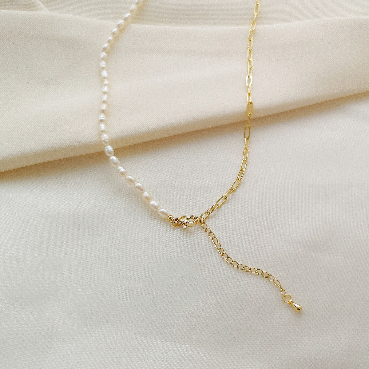 Personality freshwater pearl necklace