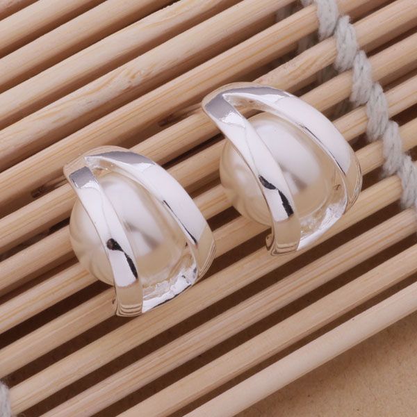 silver pearl earrings