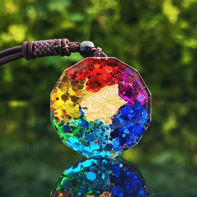 Natural stone synthetic crystal Ogan pendant necklace