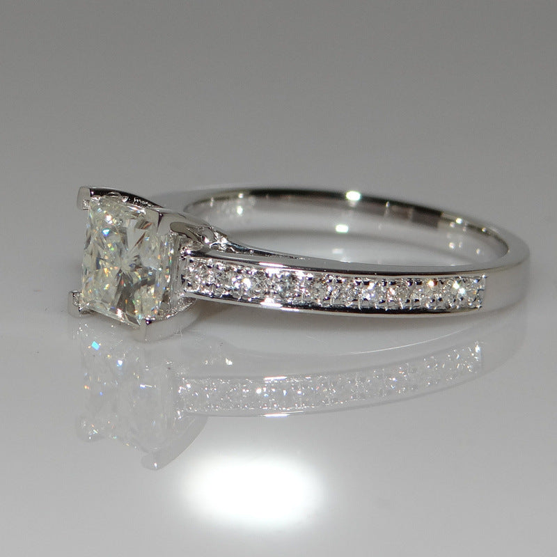 Six claw mosangite ring lady