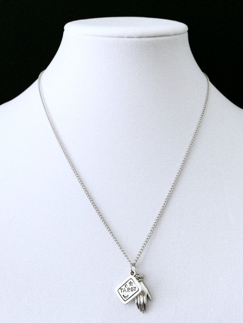 European And American Gothic Tarot Necklace