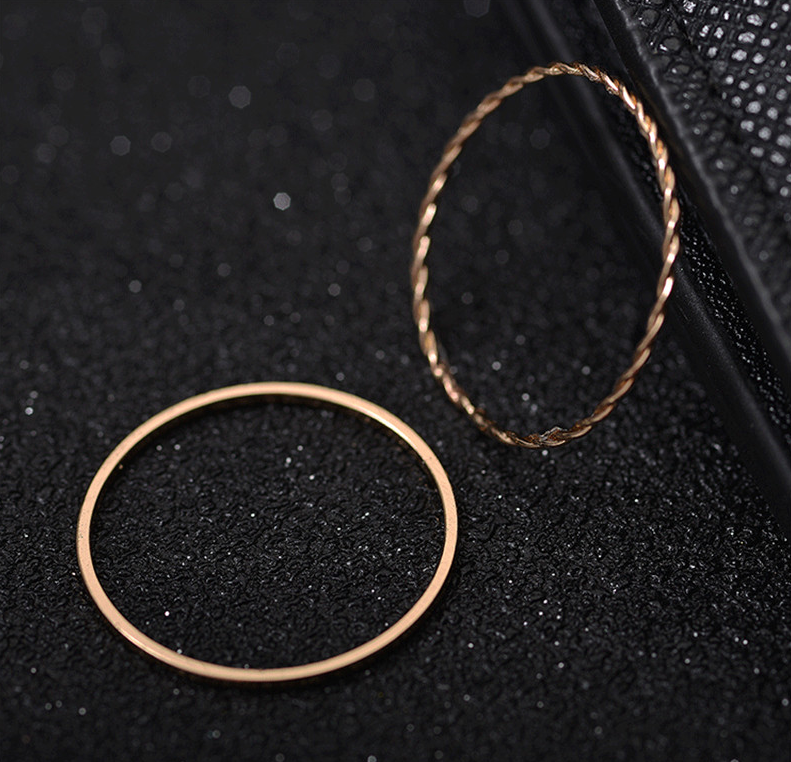 Metal Electroplated Twist Geometric 2-piece Ring Set