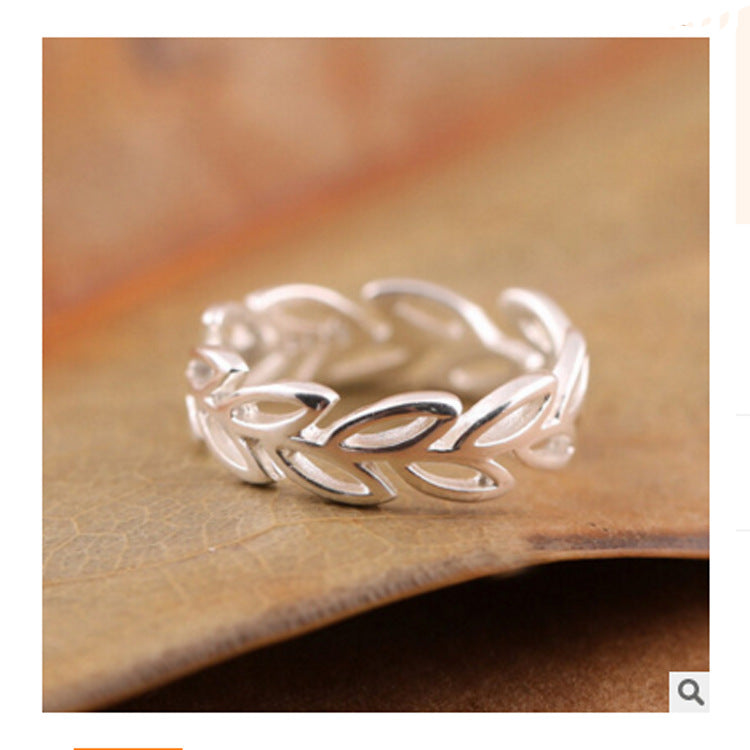 Simple hollow leaf ring