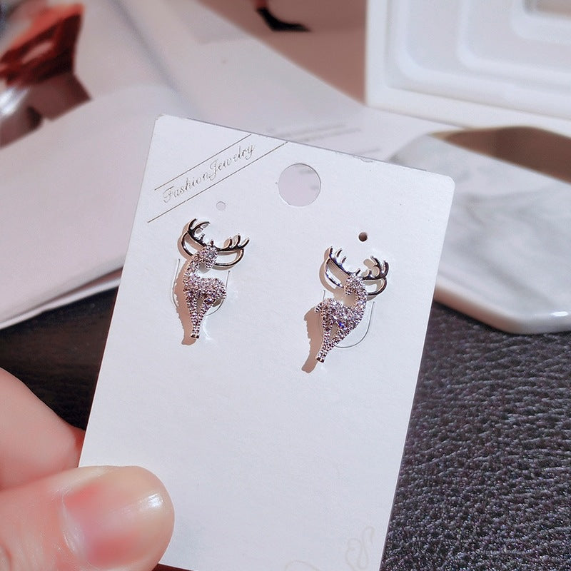 Exquisite deer Diamond Earrings