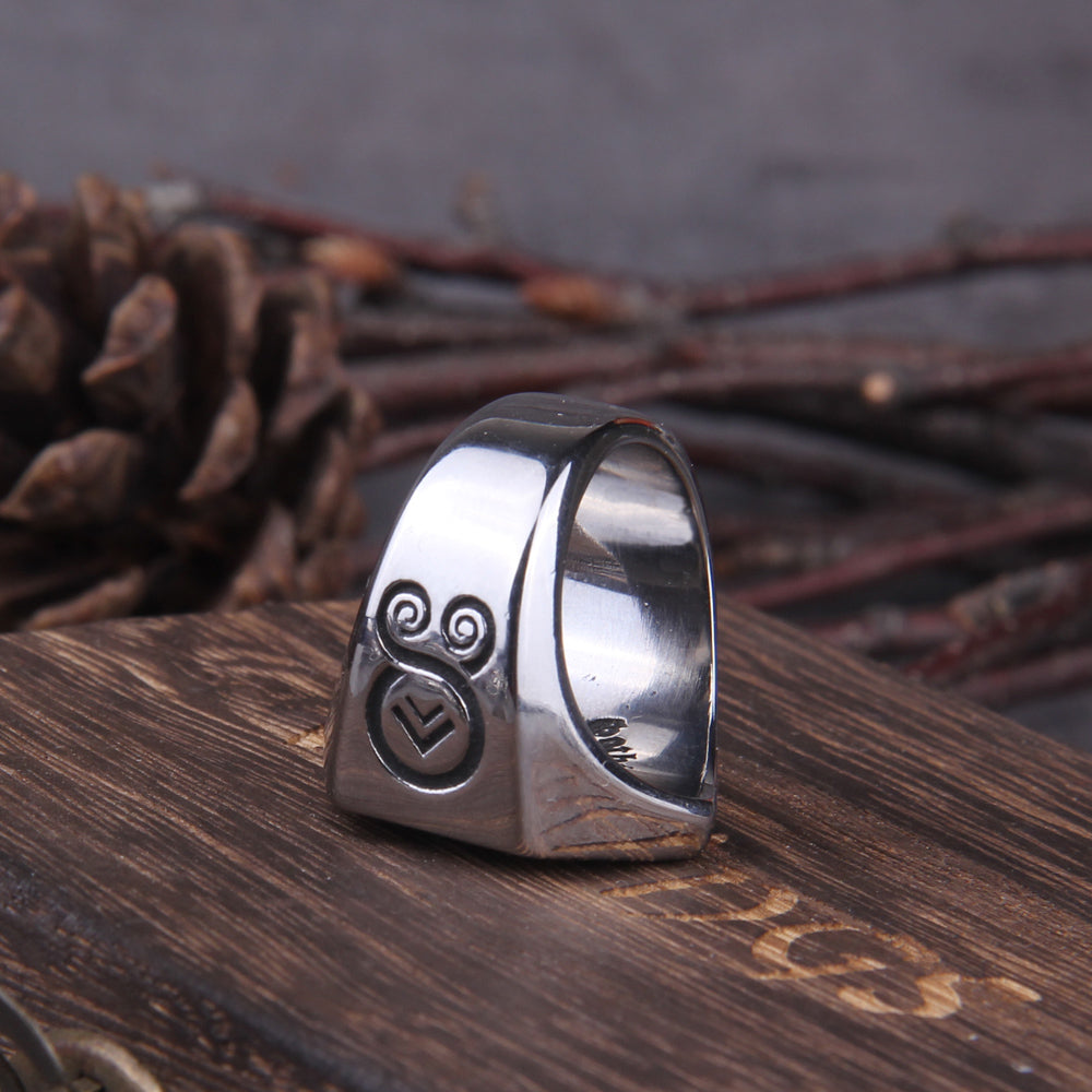 Gothic Loli Nordic Compass Ring Male