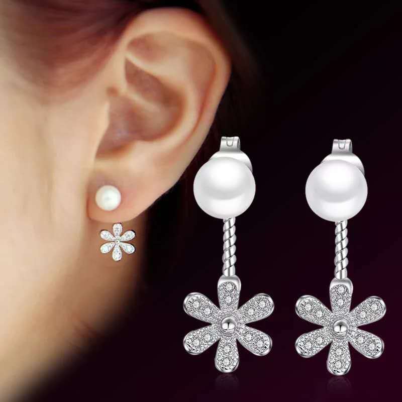Flower pearl earrings