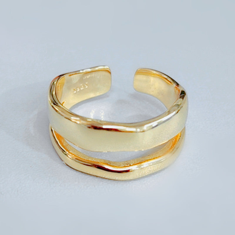 Irregular line ring