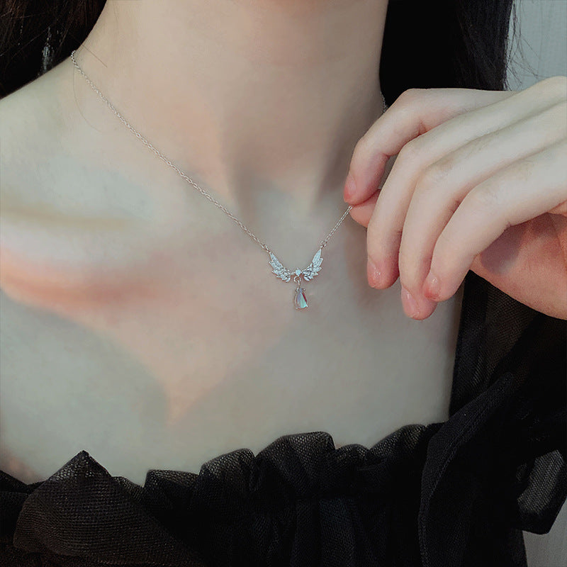 Flash Diamond Angel Wings Wings Necklace Women