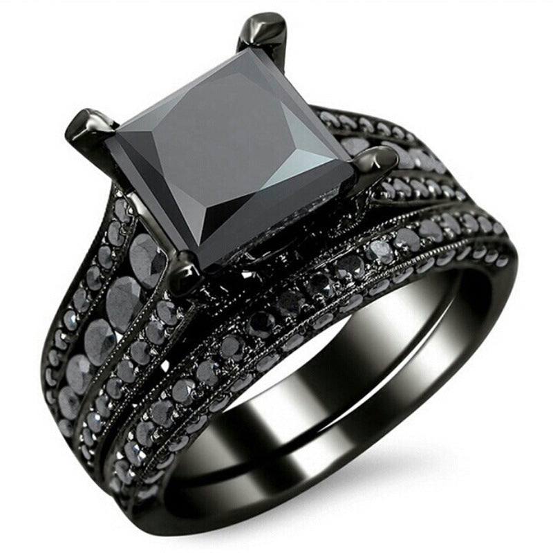 Black Gold Vintage Men's And Women's Ring Set