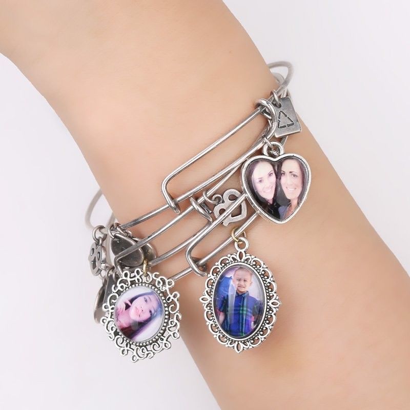 Complete Oval Photo Charm Bangle Special Alloy & 14k Gold Plated Special Alloy