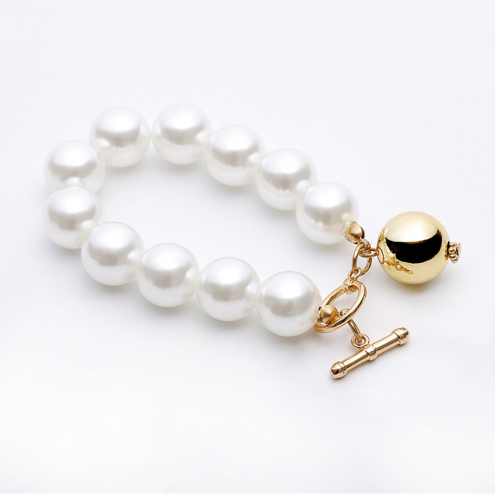 Irregular pearl bracelet