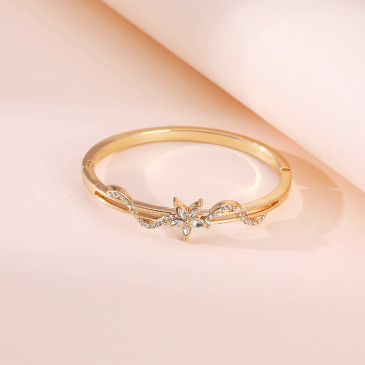 Diamond-studded Alloy Bracelet, Flowers Full Of Diamonds, Light Luxury