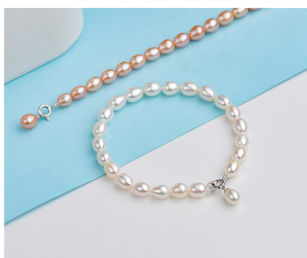 Rice pearl bracelet