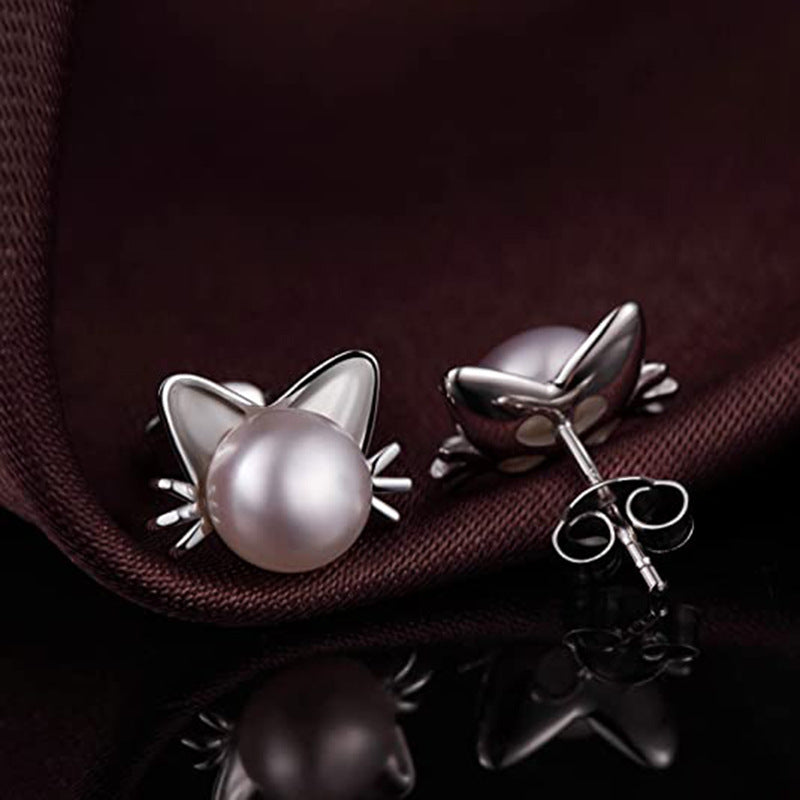 Cute cat pearl earrings