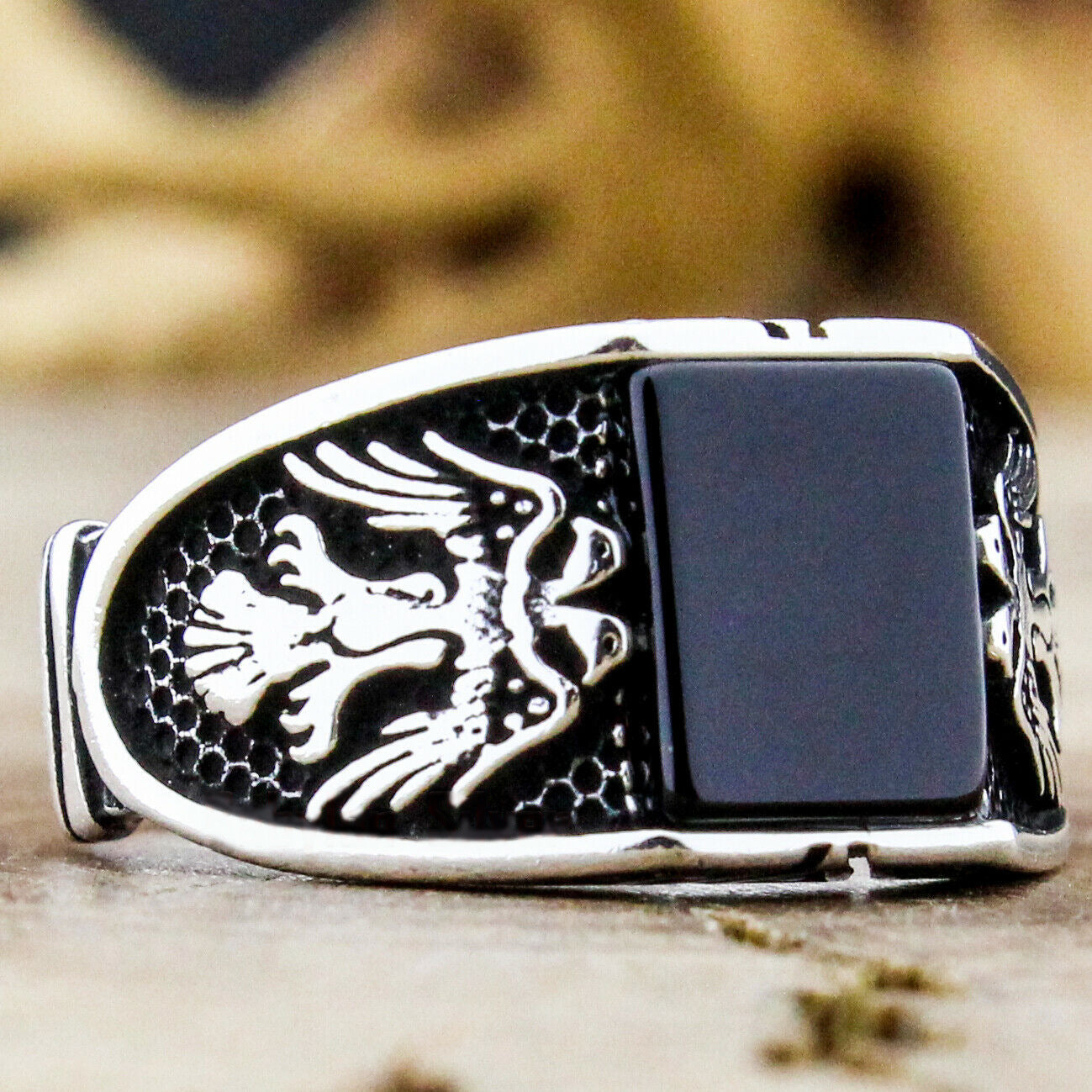 Popular Retro Pattern Black Face Zircon Ring