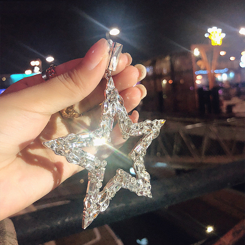 Exaggerated Pentagram Super Sparkling Diamond Earrings