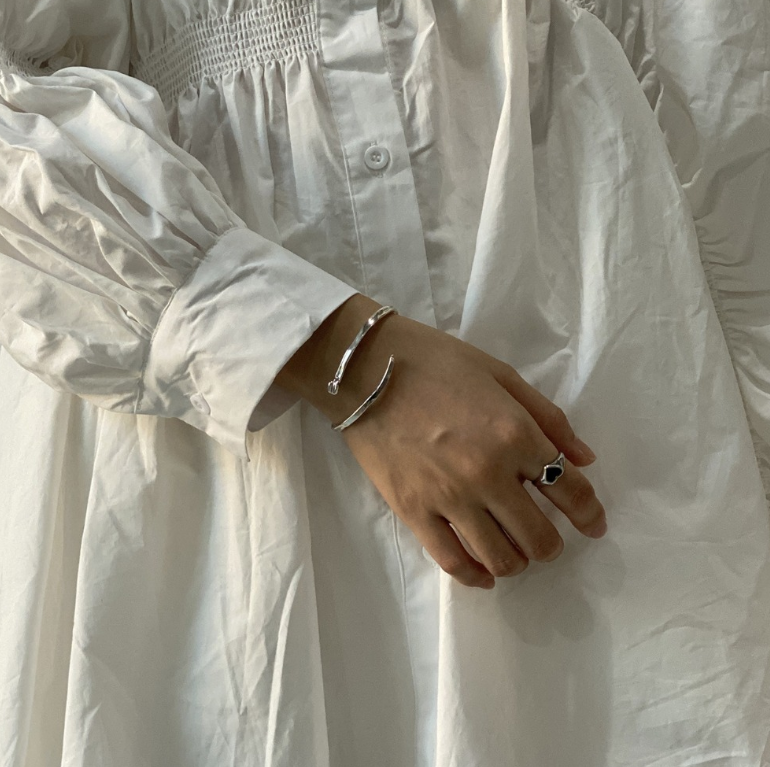 Simple plain silver bracelet