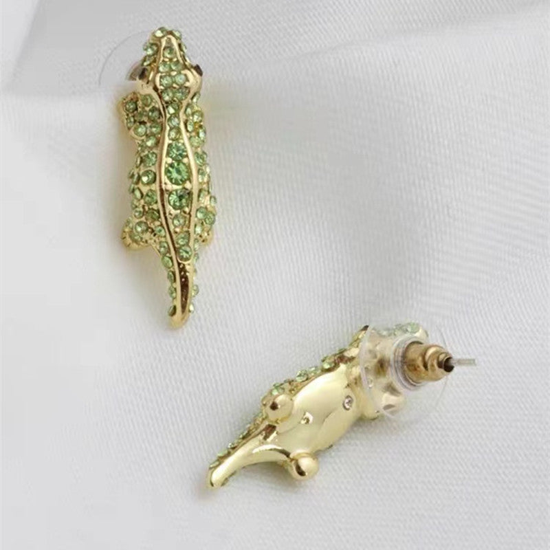Tide Diamond Inlaid Small Earrings