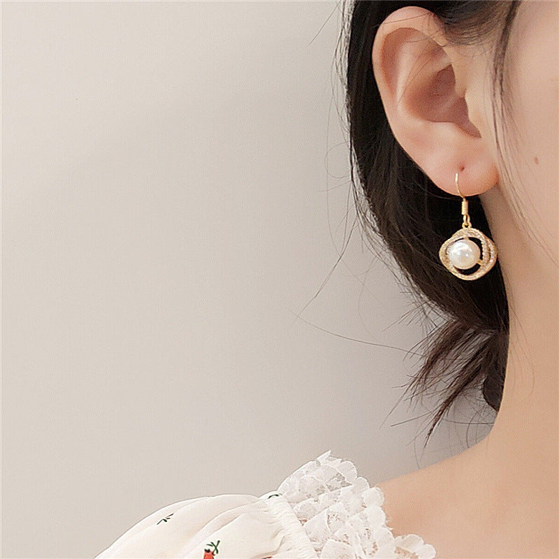 Pearl zircon earrings