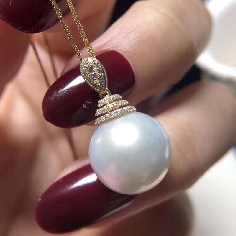 Innocent Pearl Earring Necklace