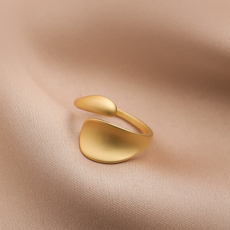 Fashion Personality Highend Sense Matte Gold Cold Wind Ring