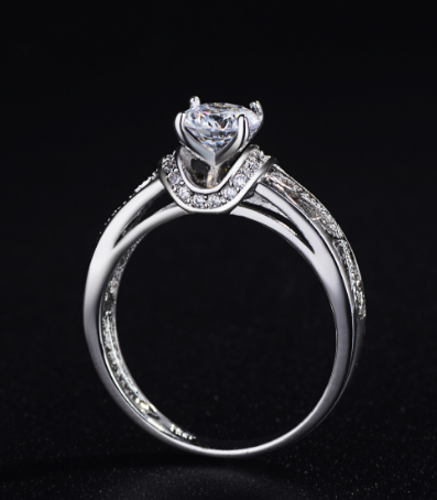 Fashion diamond ring