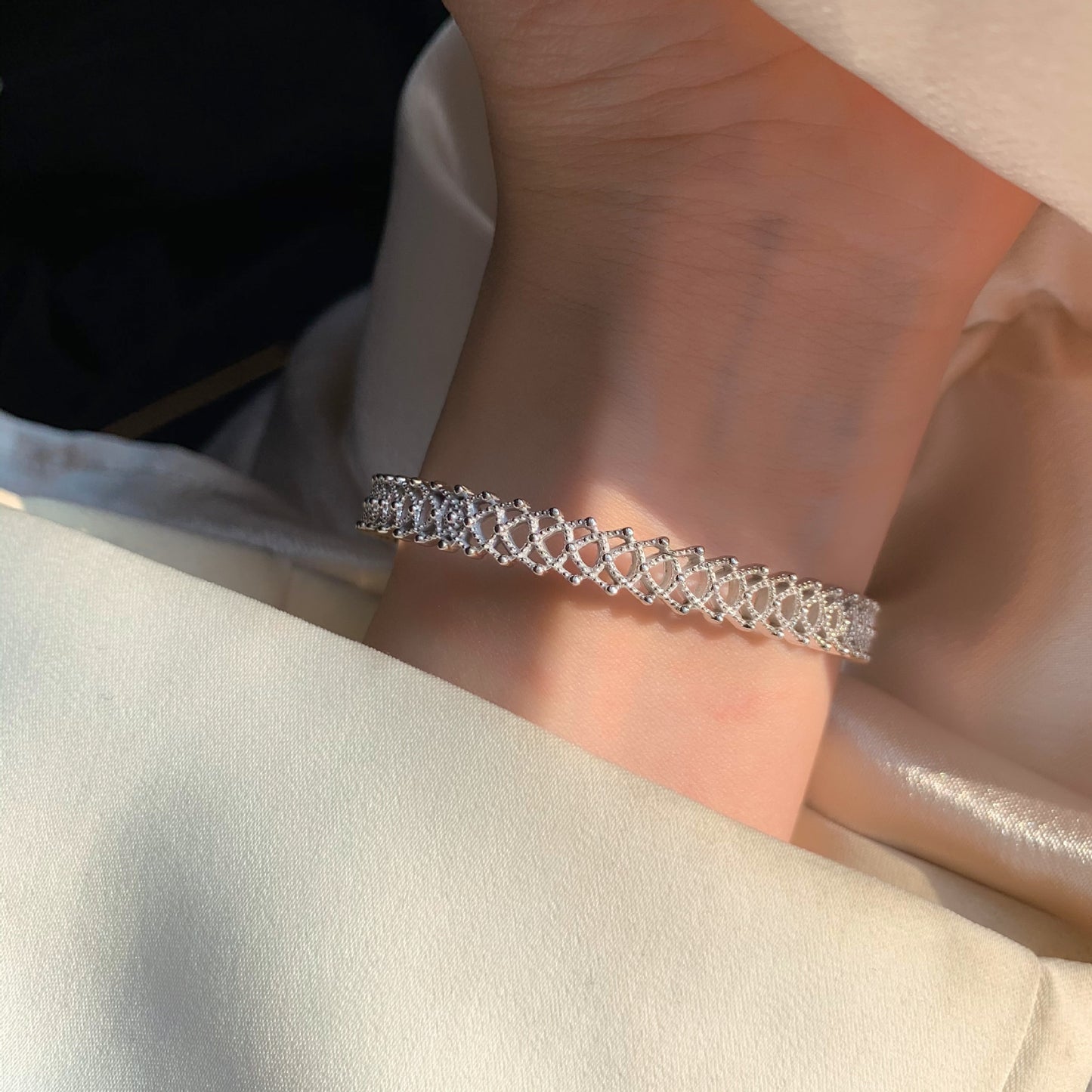 Fashion Knotted Heavy 925 Sterling Silver Bangle