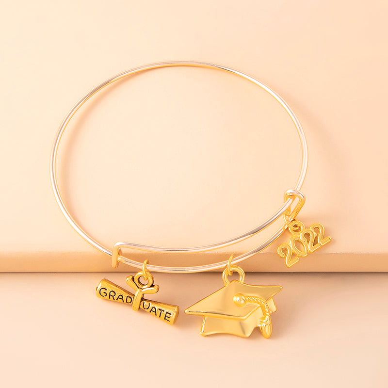 2022 Graduate Cap Charm Bracelet Stainless Steel Adjustable Bangles For Women Graduation Jewelry Accessories