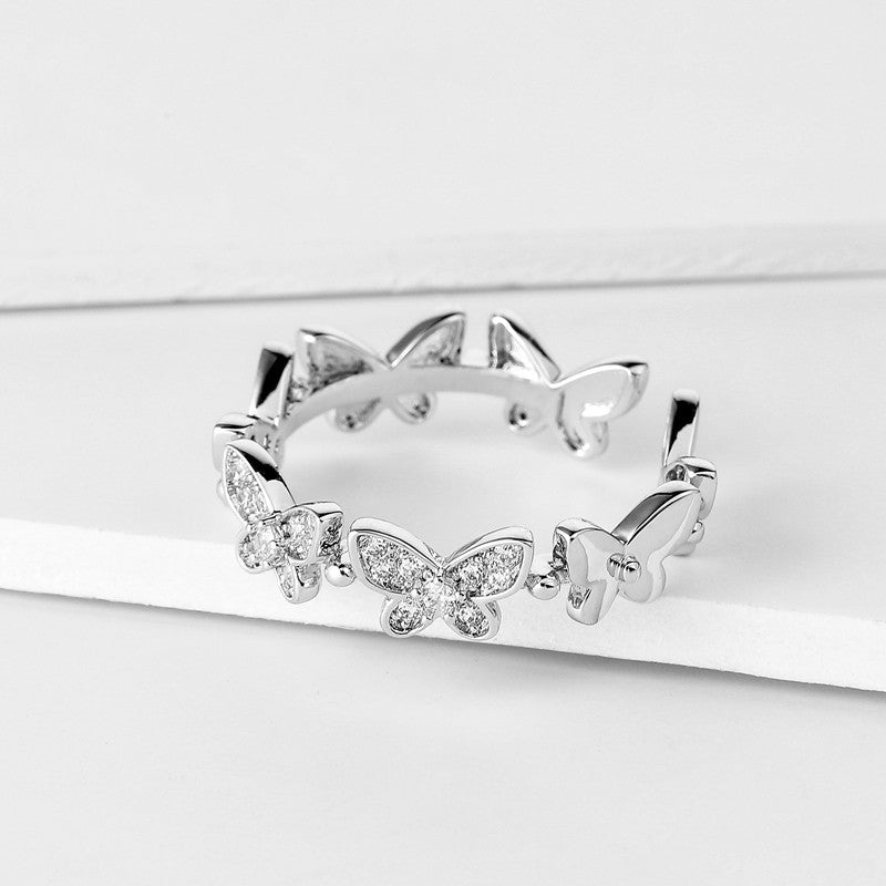 Fashion Micro Diamond Dancing Butterfly Ring