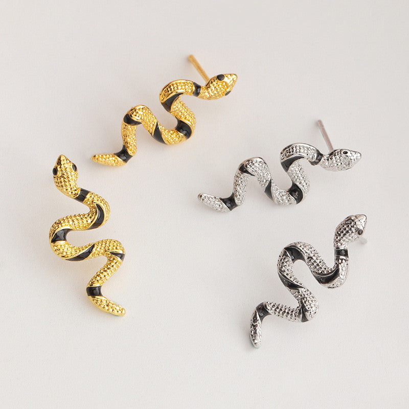 Personality Creative Curved Snake Shape Earrings Alloy Snake Stud Earrings