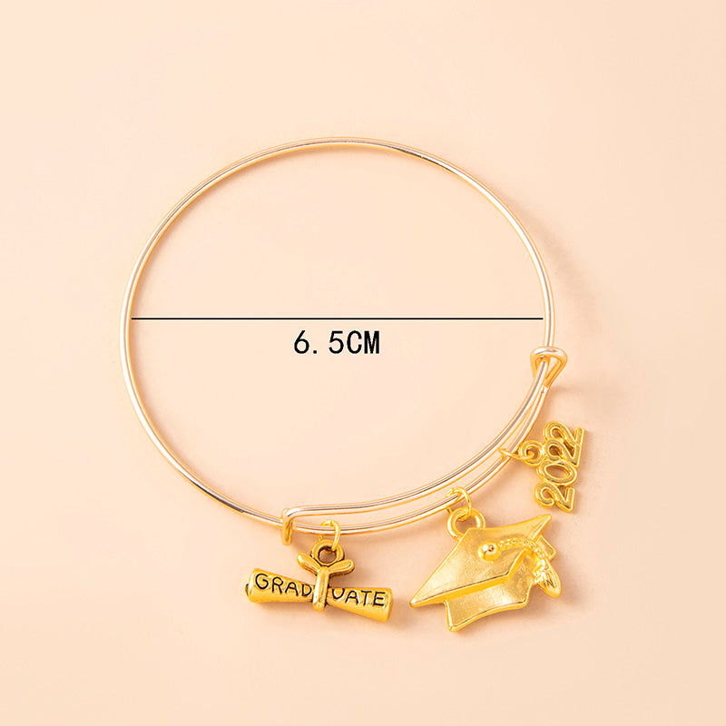 2022 Graduate Cap Charm Bracelet Stainless Steel Adjustable Bangles For Women Graduation Jewelry Accessories