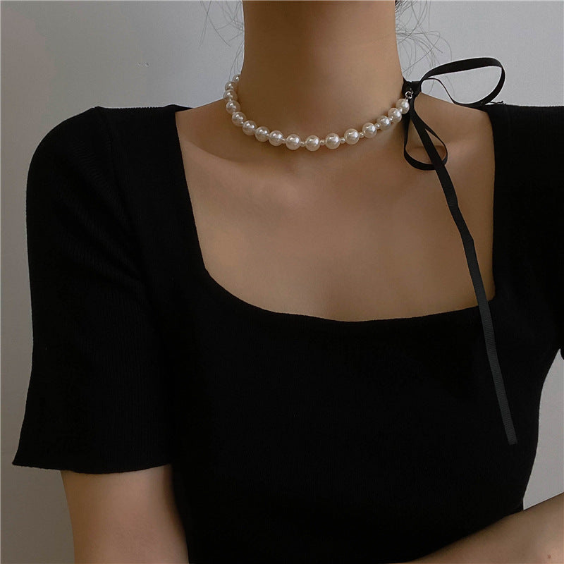 Personalized Pearl Black Bow Tie Necklace
