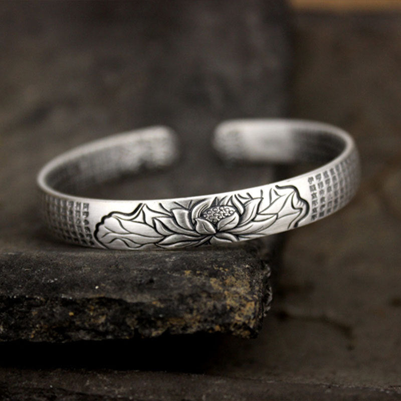 S925 Silver Parami Heart Sutra Carved Bangle