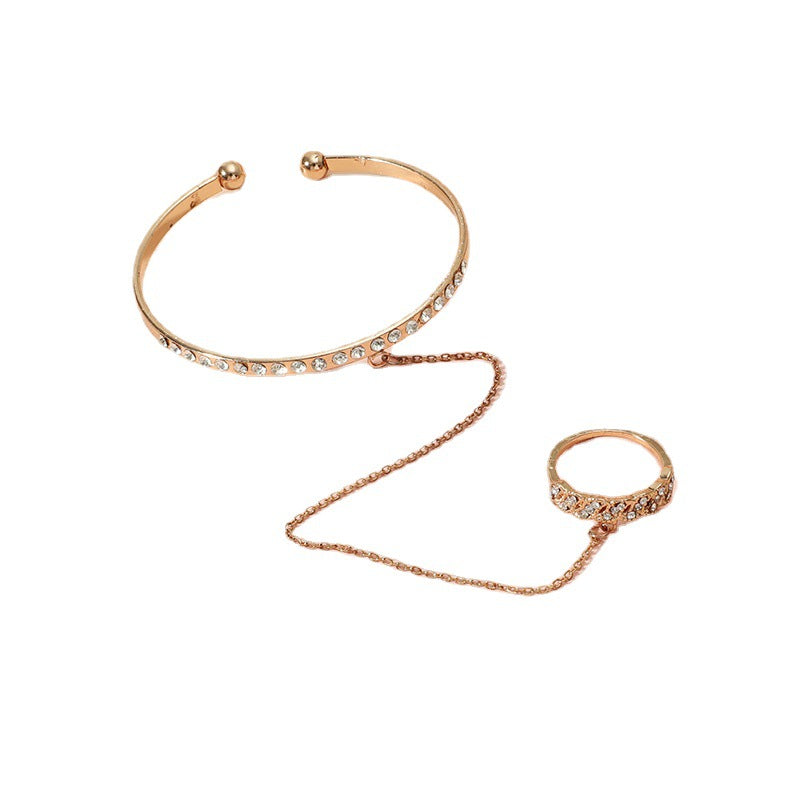 Retro Cold Wind Diamond Bangle Ring One-piece