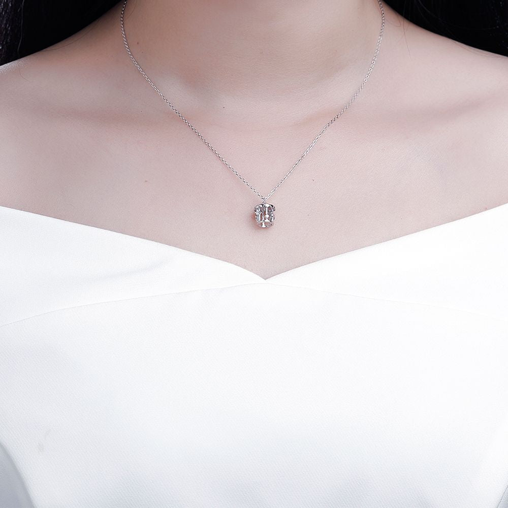 Fashion Diamond Girl Heart Carousel Silver Necklace