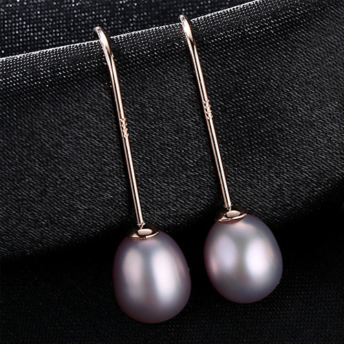 Vintage fashion pearl earrings