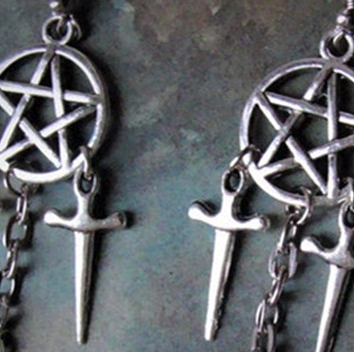 Sword Dagger Not Inlaid Gothic Metal Supernatural Power Pop Earrings