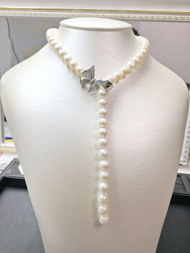 Freshwater pearl necklace