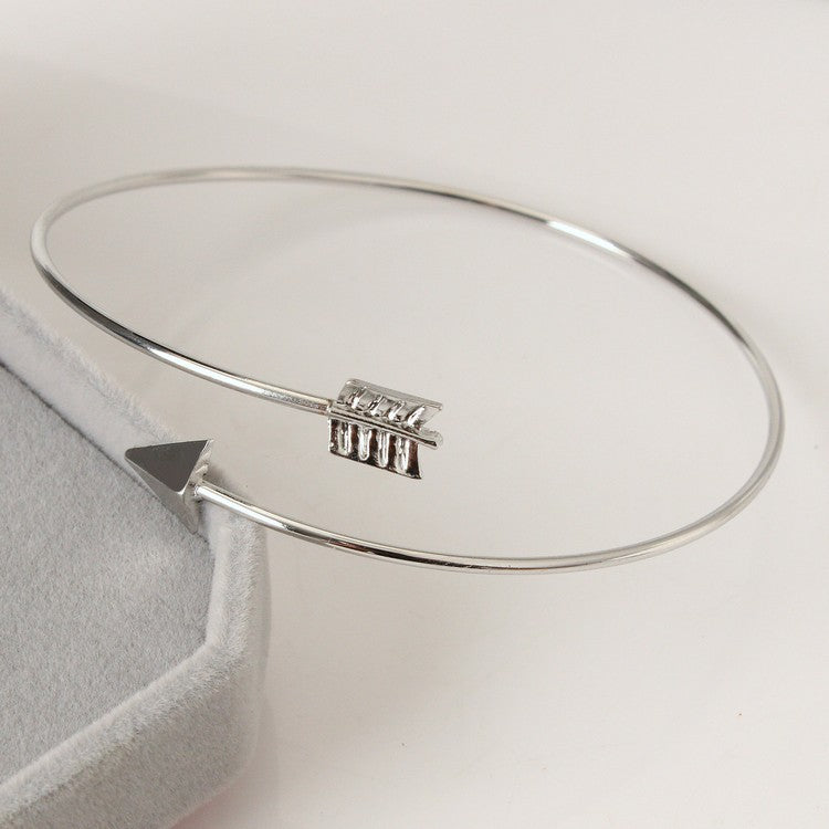 Simple Arrow Bangle