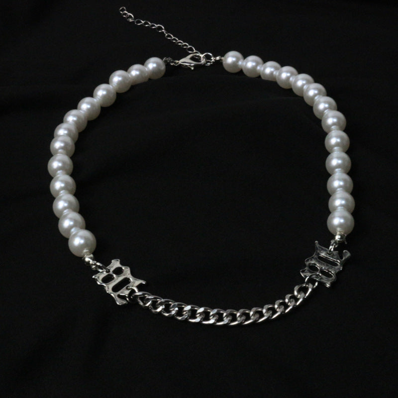 Female pearl chain stitching necklace