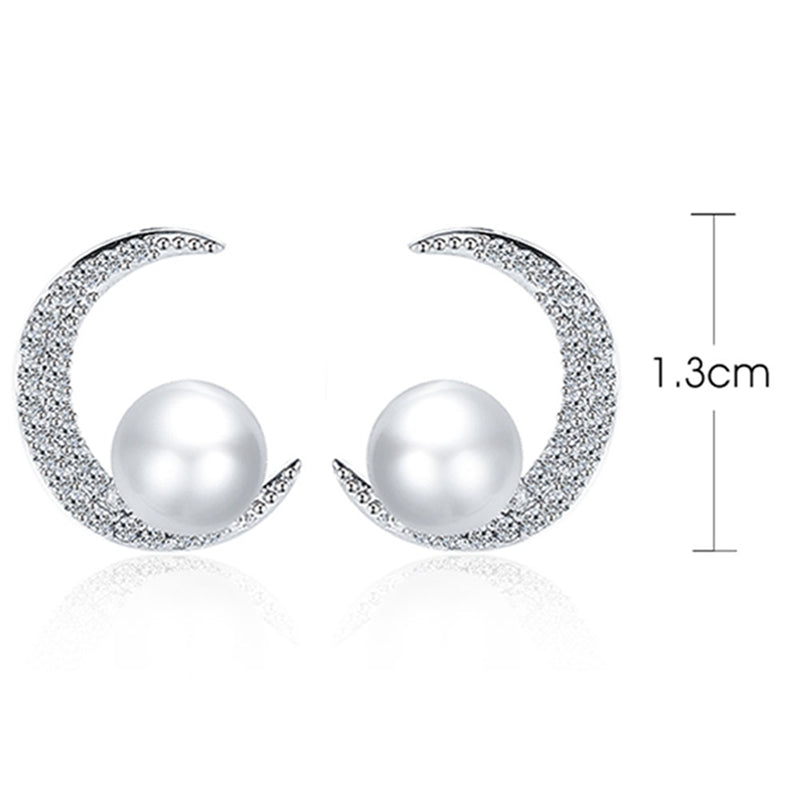 Moon pearl stud earrings