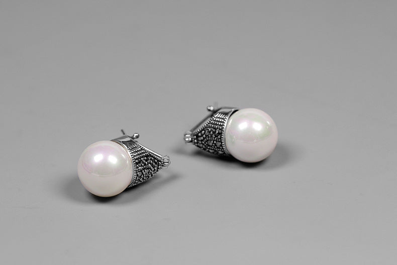 Vintage pearl earrings