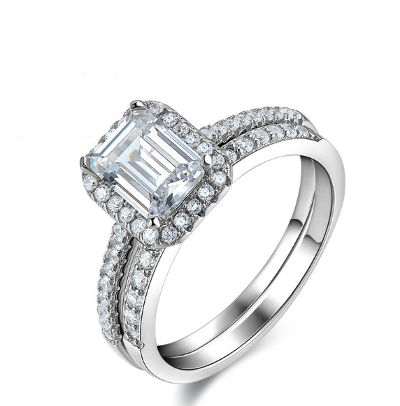 Diamond-encrusted ladies ring Flat cut diamonds Diamond ring Jewelry