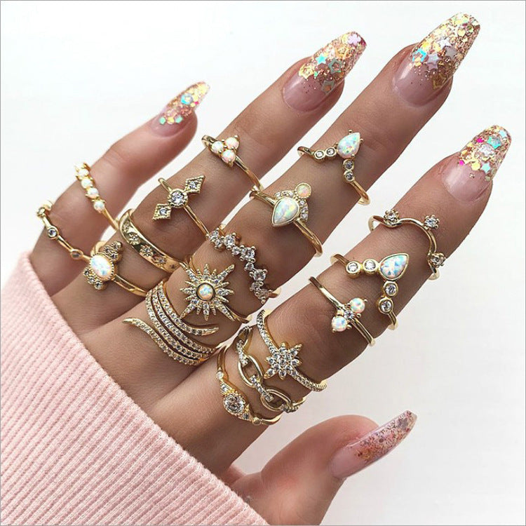 17-piece bohemian style ring set