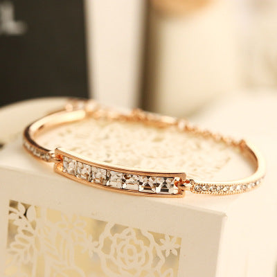 Diamond Crystal Bracelet Inlaid with Diamond Plated Gold Bracelet