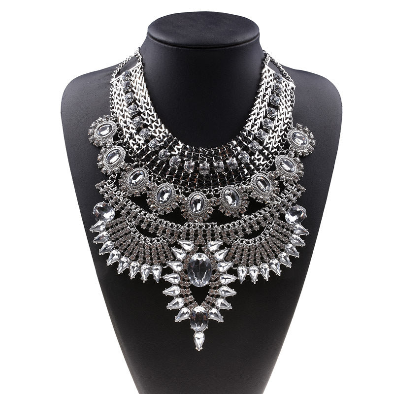 Alloy Diamond Short Necklace Crystal Necklace