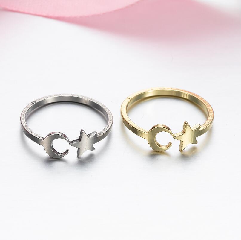 Female Sweet Little Fresh Star Moon Ring