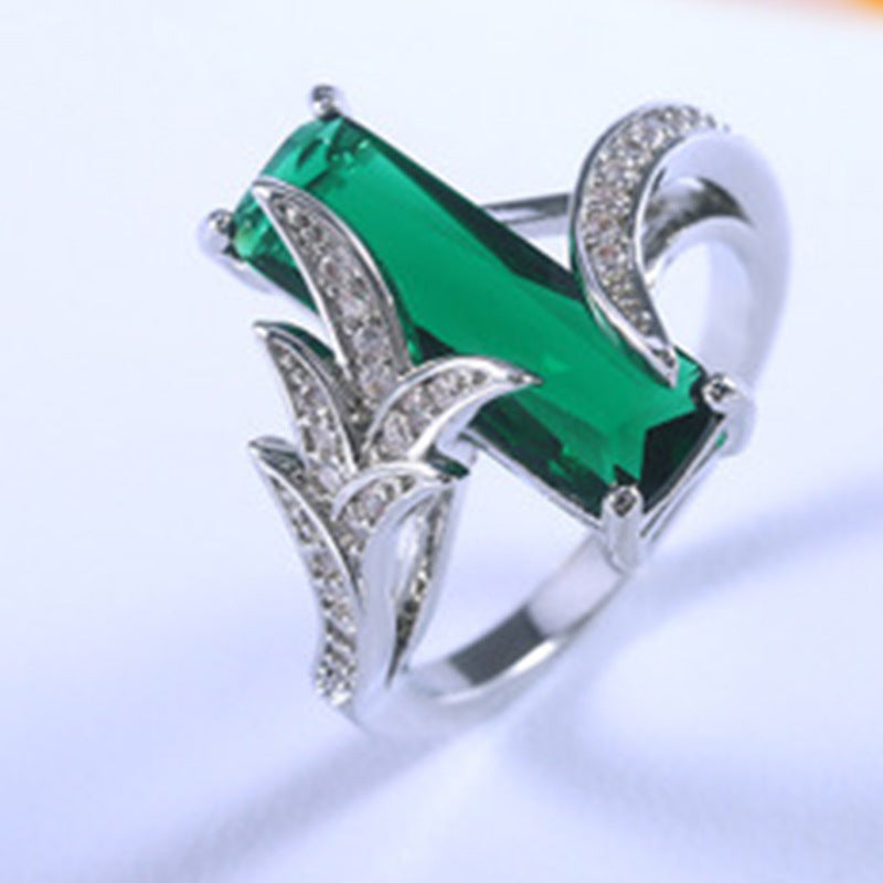 European and American Emerald Topaz Diamond Ring