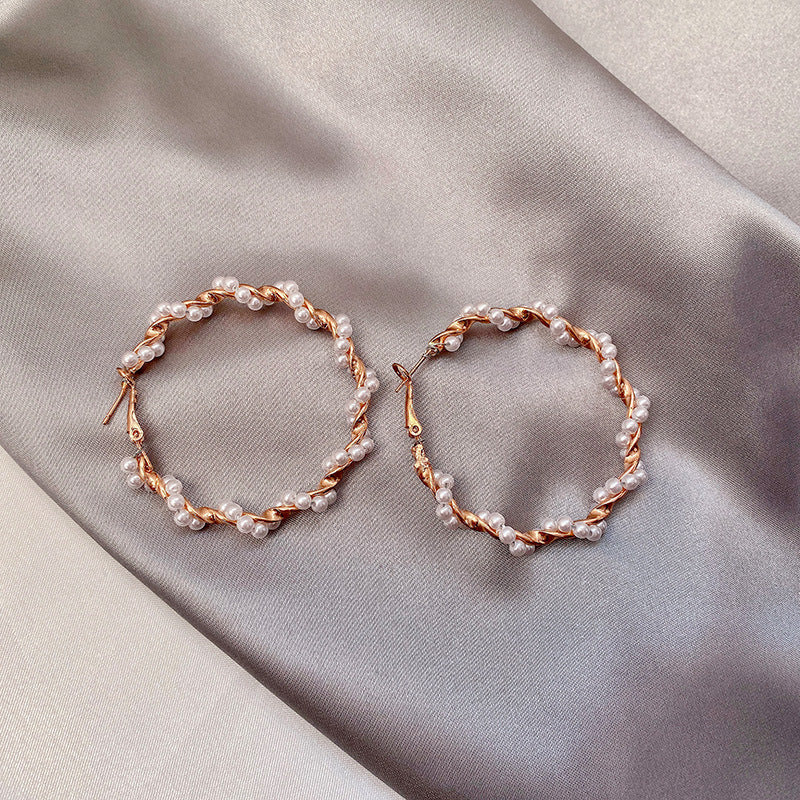 European And American Exaggerated Pearl Hoop Earrings